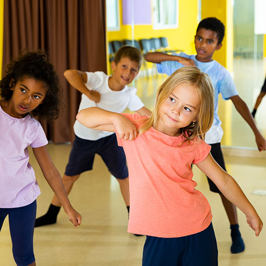 Kinder beim Sport